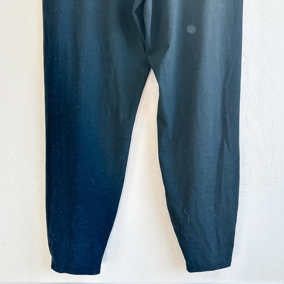 Vuori Lux Harem Pants Black Women’s - Size Medium - Picture 9 of 14